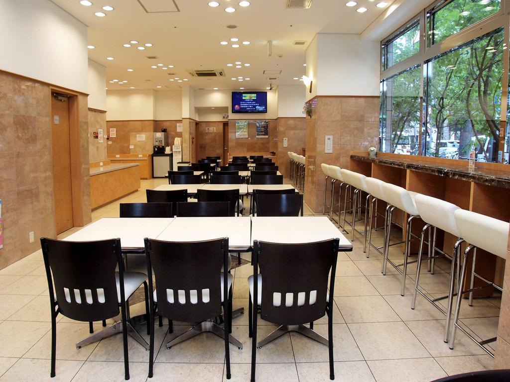 Toyoko Inn Hokkaido Sapporo Susukino Junction Exterior foto